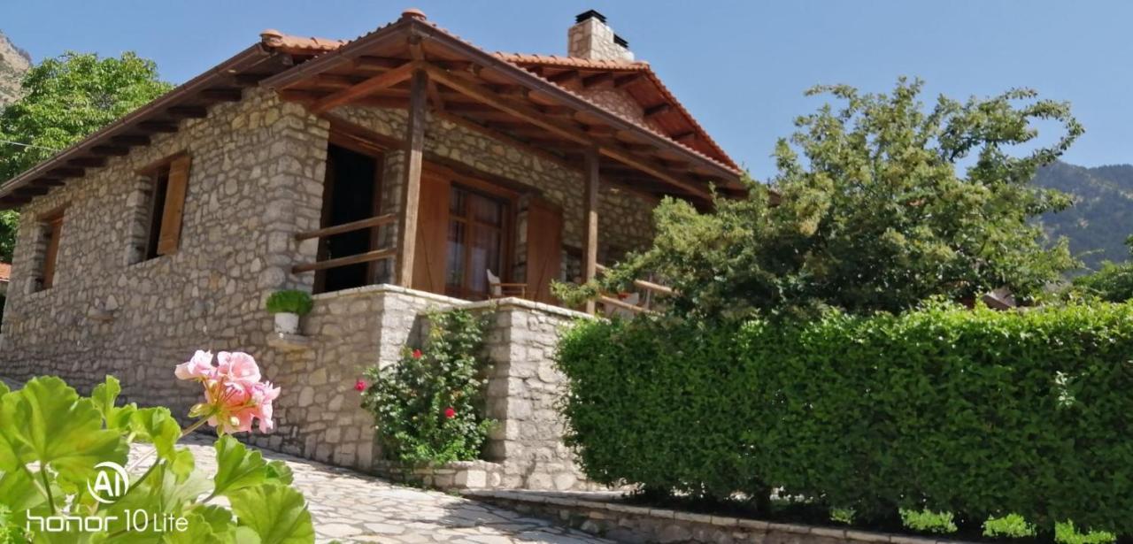 Villa Petrina Theohari Lekhouri Exterior foto
